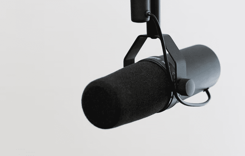 Connecting microphone input